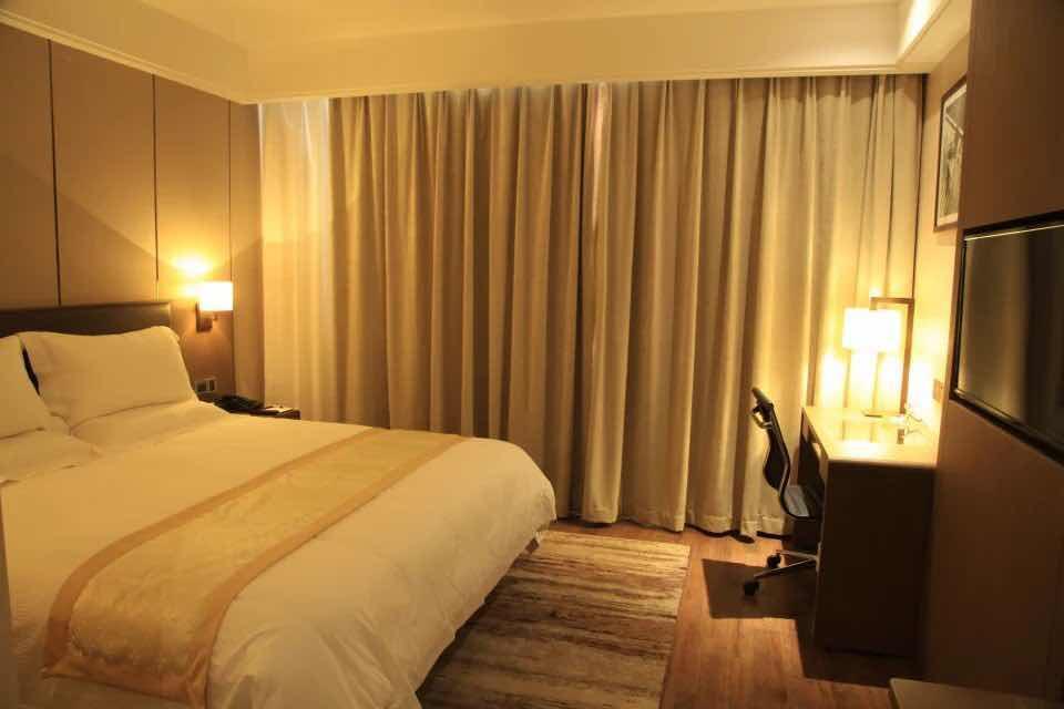 Atour X Hotel Shanghai Hongqiao Airport Konggang Road Exteriör bild